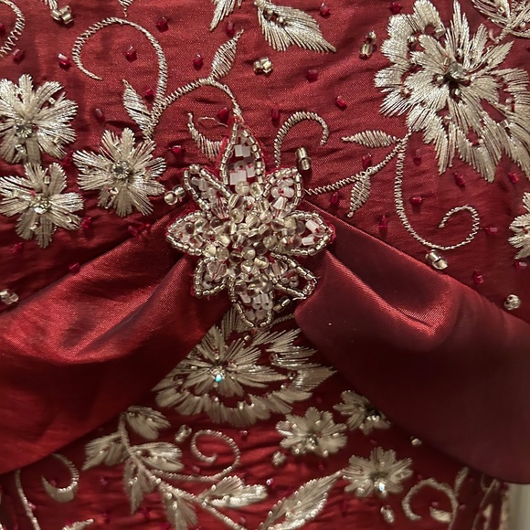 Quince/ prom dress - Picture 5 of 8